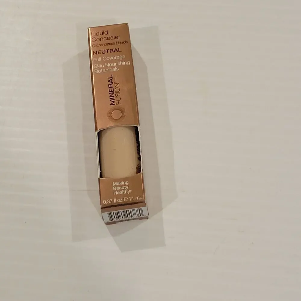 NEW Mineral Fusion Liquid Concealer Full  Coverage NEUTRAL .37 fl oz NIB